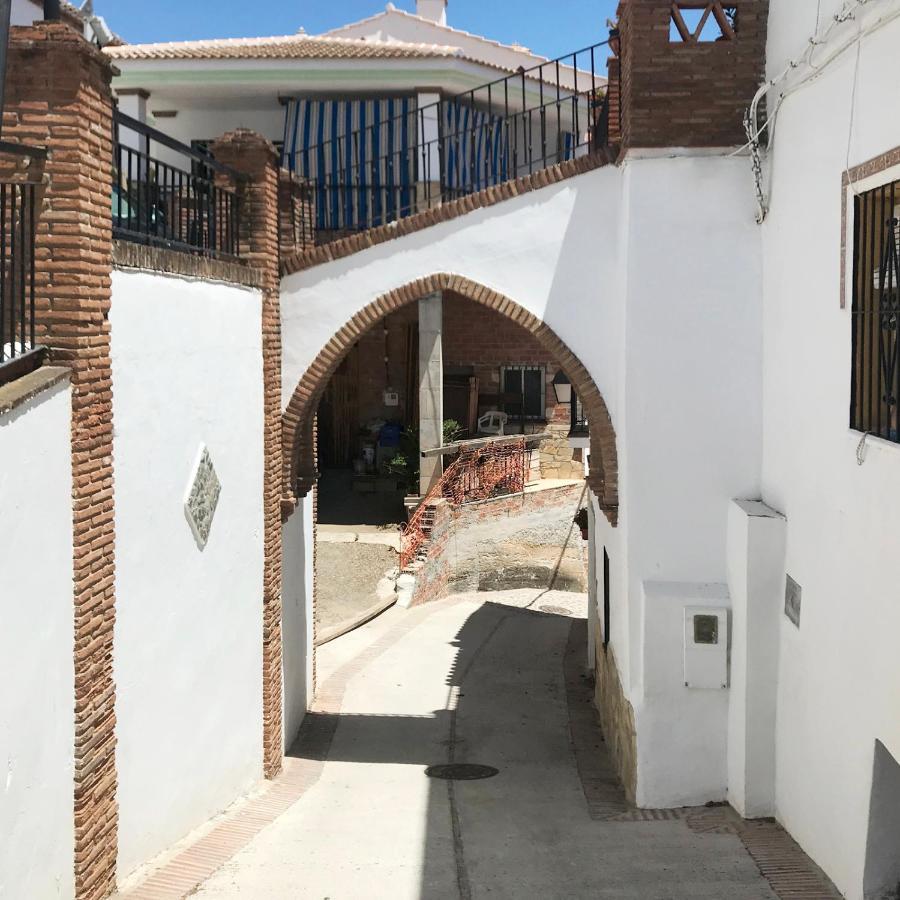 Alquiler Rural Cutar, Casa Robles Villa ภายนอก รูปภาพ