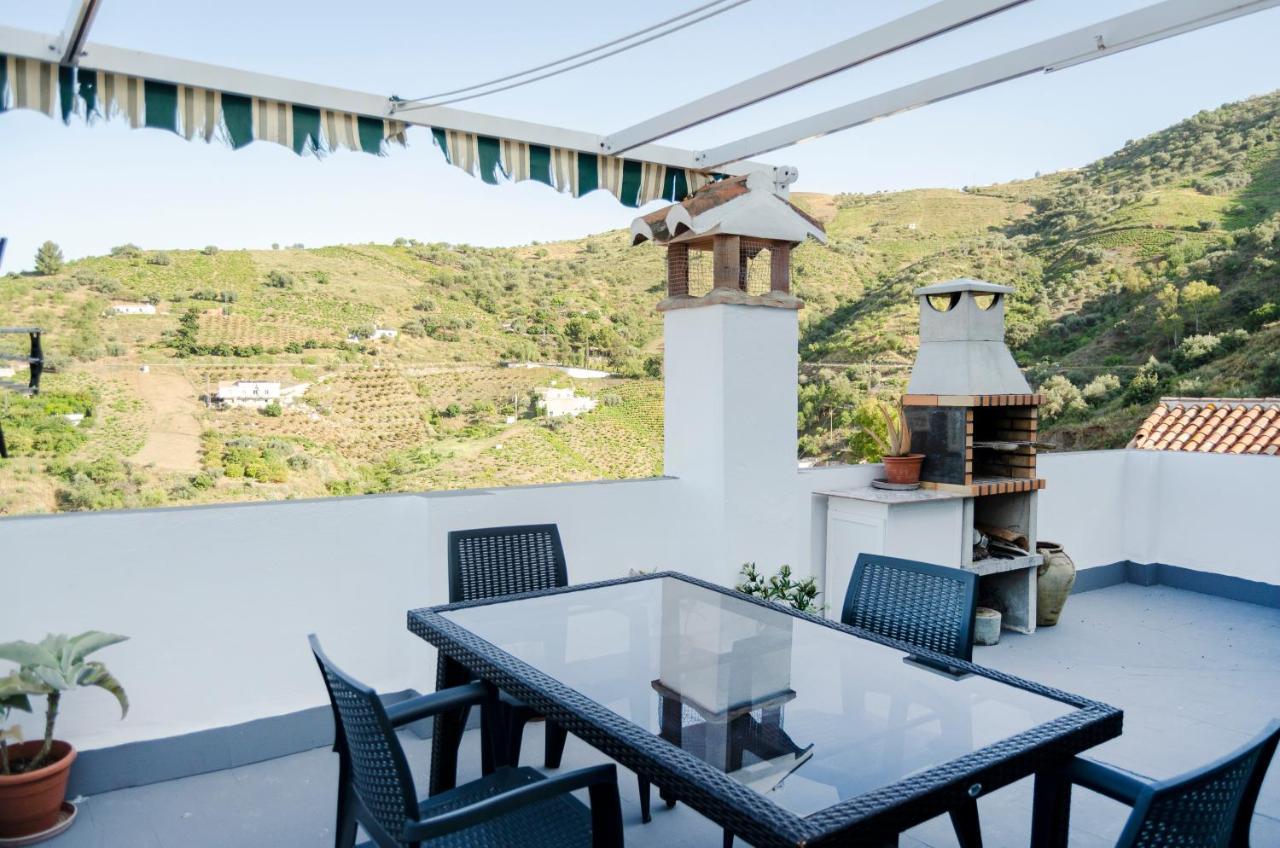 Alquiler Rural Cutar, Casa Robles Villa ภายนอก รูปภาพ
