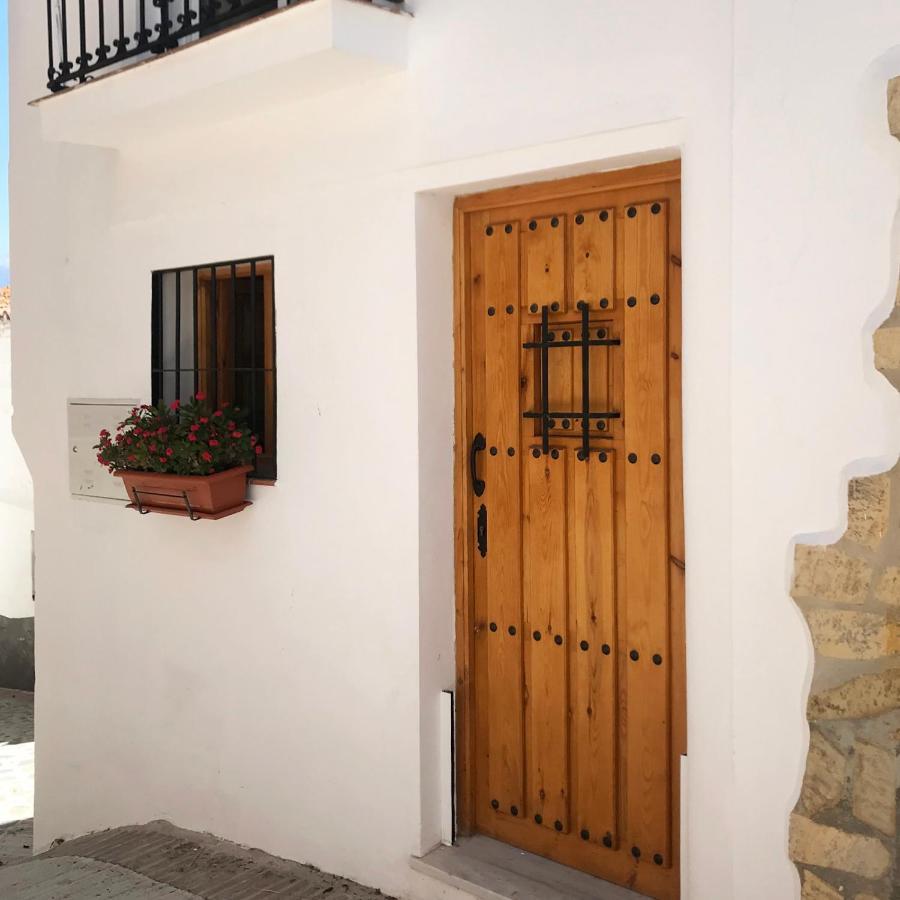 Alquiler Rural Cutar, Casa Robles Villa ภายนอก รูปภาพ